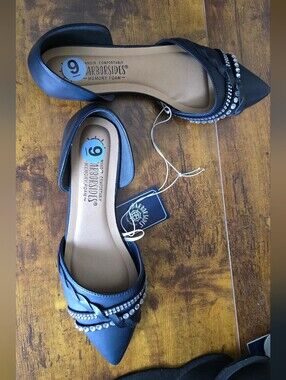 Harborsides Rhinestone Pointed-Toe Flats – Navy Blue – Size 9 (NWT)